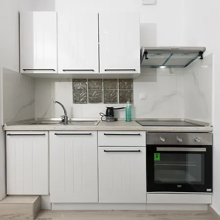 Apartman Diamanti Downtown Liménasz