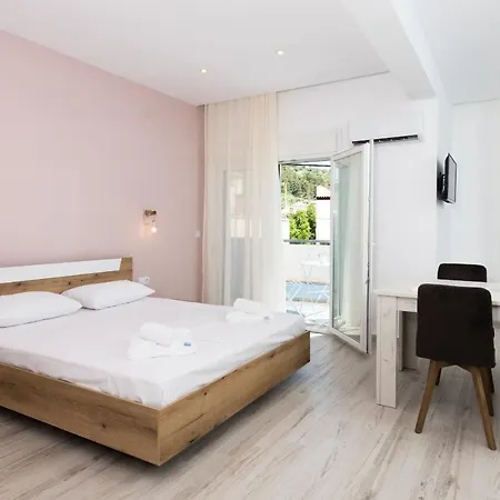 Diamanti Downtown Apartment